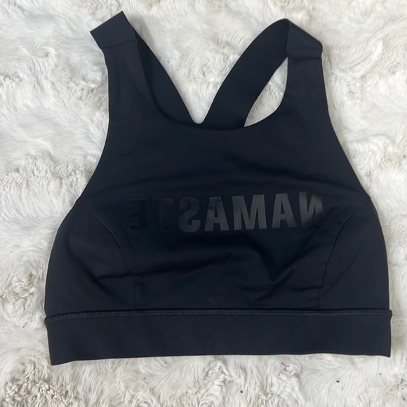 Lululemon Fast and Free‎ Namaste Bra Sz 6 - Picture 1 of 5